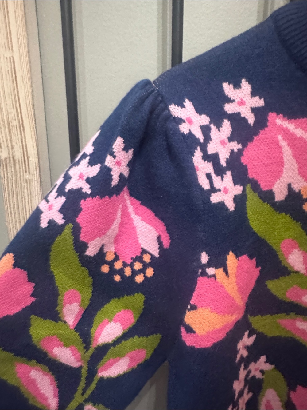 THML Navy Sweater with Pink Floral Puff Sleeves L Floral - Picture 5 of 9
